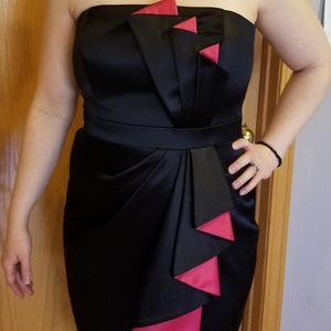 Gorgeous White House Black Market dress